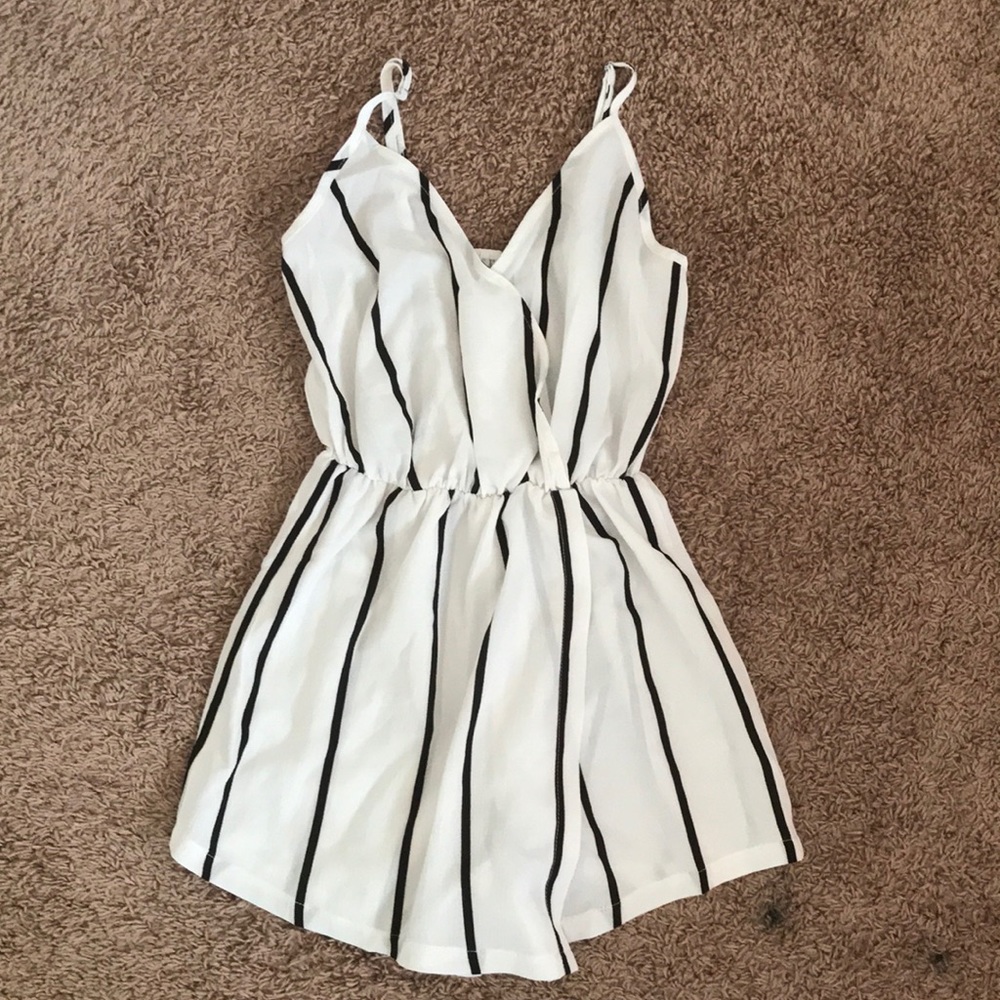 Romwe Romper